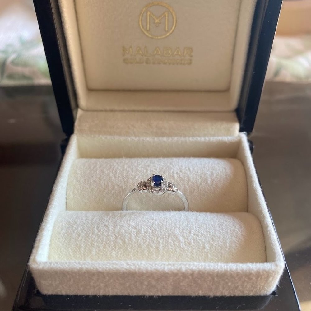 Malabar 18 KT White Gold & Diamond Anniversary Ring with Sapphire stone (7.5)